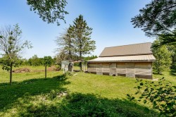 Garage - 