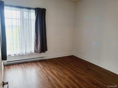 Chambre à coucher - 308-35 Av. Ernest-Rochette, La Prairie, QC - Indoor Photo Showing Other Room