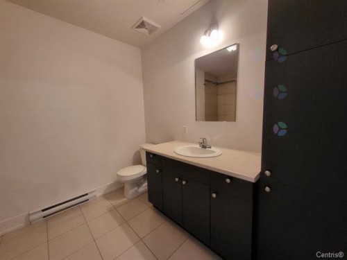 Salle de bains - 308-35 Av. Ernest-Rochette, La Prairie, QC - Indoor Photo Showing Bathroom