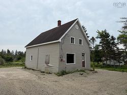 979 Lakeside Road  Milton Highlands, NS B5A 5K1