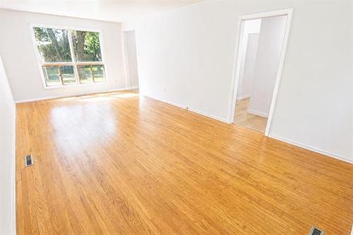 5 Cauchon Rd, Pinawa, MB - Indoor Photo Showing Other Room