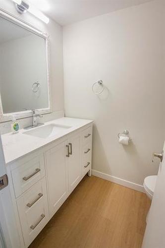 5 Cauchon Rd, Pinawa, MB - Indoor Photo Showing Bathroom
