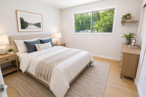 5 Cauchon Rd, Pinawa, MB - Indoor Photo Showing Bedroom