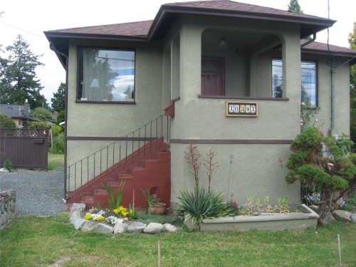 10391 Resthaven Dr, Sidney, BC 