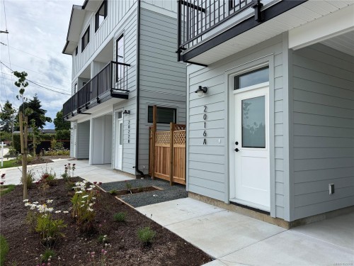 2016A Galerno Rd  Campbell River, BC V9W 0A2