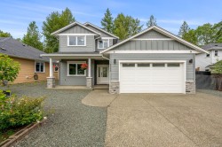 2583 Steele Cres Courtenay, BC V9N 0C3
