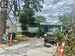 760 Cadder Avenue Kelowna, BC V1Y 5N6
