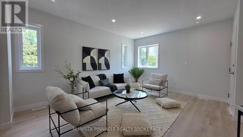 21 - 1208 FANSHAWE PARK ROAD E , London North (North C), Ontario N5X 0R1 4