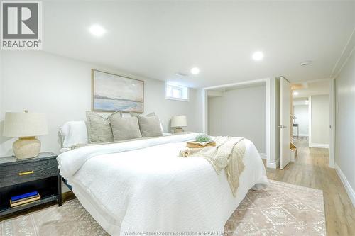 328 Isack, Windsor, ON 