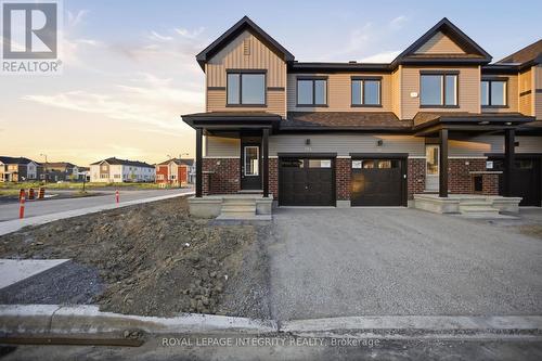735 HAFLINGER ROW , Ottawa, Ontario K0A 2Z0