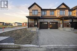 735 HAFLINGER ROW Ottawa, ON K0A 2Z0