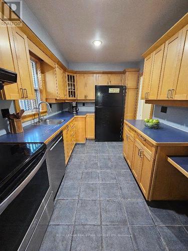 117 Westrose Avenue, Toronto, ON - Indoor Photo Showing Kitchen