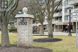 902 - 1300 MISSISSAUGA VALLEY BOULEVARD  Mississauga, ON L5A 3S9