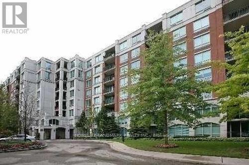 304 - 18 WILLIAM CARSON CRESCENT , Toronto, Ontario M2P 2G6 2