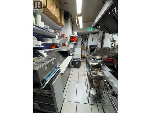 8542 Granville Street, Vancouver, BC 