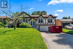2506 YARMOUTH CRESCENT Oakville, ON L6L 2M8