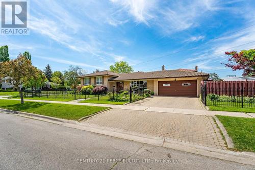 3500 Silverplains Drive, Mississauga, ON 