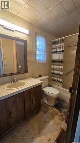 720 Beharrel Street, Oxbow, SK 