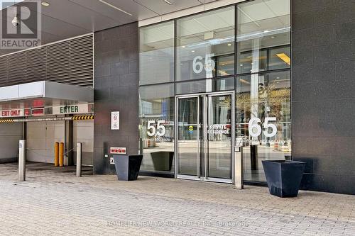 Building Entrance - 4905 - 65 Bremner Boulevard, Toronto, ON 