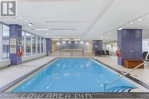 Swimming Pool - 4905 - 65 Bremner Boulevard, Toronto, ON 