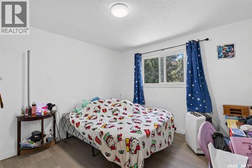 A/B 811 Steeves Avenue, Saskatoon, SK 