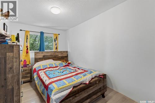 A/B 811 Steeves Avenue, Saskatoon, SK 