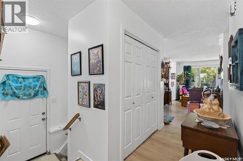 A/B 811 Steeves Avenue, Saskatoon, SK 