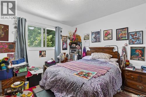 A/B 811 Steeves Avenue, Saskatoon, SK 
