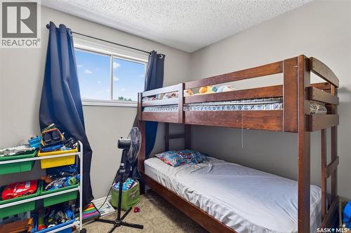 103-105 Davies Road, Saskatoon, SK 