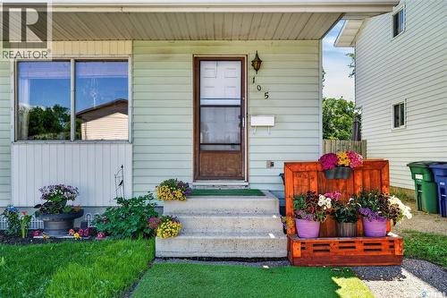 103-105 Davies Road, Saskatoon, SK 