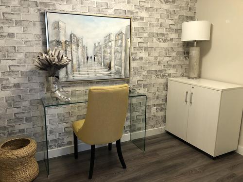 9907 91 Avenue, Edmonton, AB - Indoor