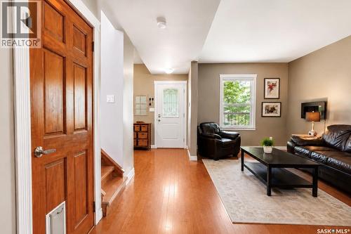 212 25Th Street W, Saskatoon, SK 
