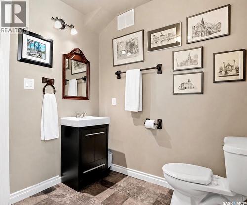 212 25Th Street W, Saskatoon, SK 