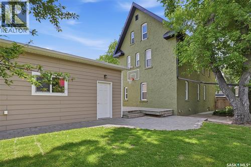 212 25Th Street W, Saskatoon, SK 