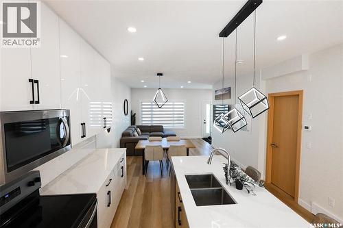 1541 Richardson Road, Saskatoon, SK - Indoor Photo Showing Kitchen With Upgraded Kitchen