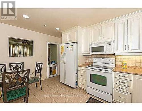 Kitchen/Eating Area. - 2576 Alta Vista Drive, Ottawa, ON 