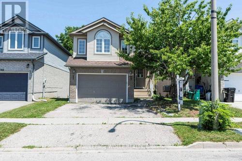 992 Copper Leaf Crescent, Kitchener, ON - Outdoor With Facade