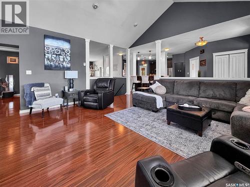 207 6Th Street W, Carnduff, SK 