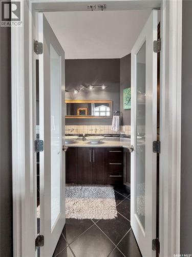207 6Th Street W, Carnduff, SK 
