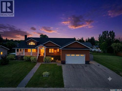 207 6Th Street W, Carnduff, SK 