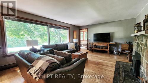 1644 Ridge Road E, Oro-Medonte, ON 