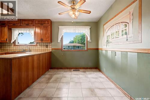 619 Murray Avenue E, Regina, SK 