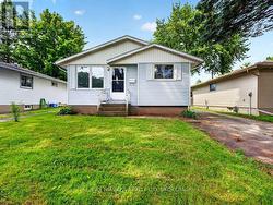 6127 STROHAN STREET Niagara Falls (Church's Lane), ON L2J 3J3
