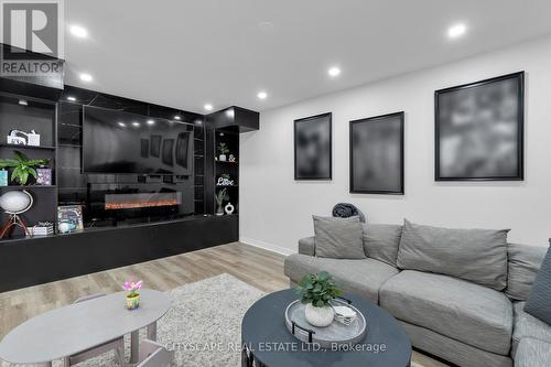 6421 Donway Drive, Mississauga, ON 