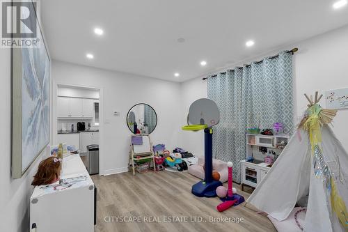 6421 Donway Drive, Mississauga, ON 