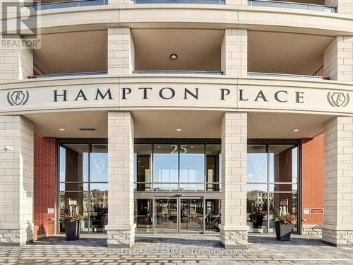 118 - 25 BAKER HILL BOULEVARD  Whitchurch-Stouffville, ON L4A 4R5
