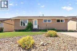 1311 Stadacona STREET W  Moose Jaw, SK S6H 6L4