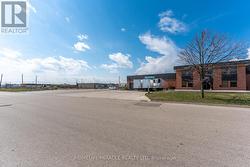 2375 LUCKNOW DRIVE  Mississauga, ON L5S 1H9