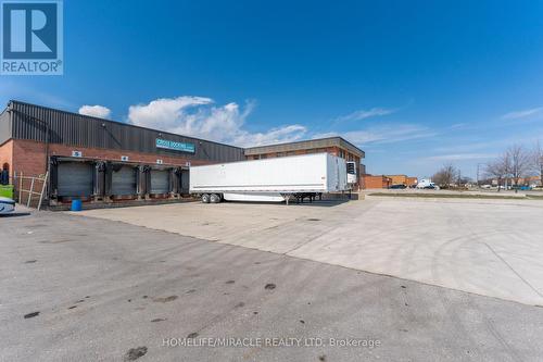 2375 Lucknow Drive, Mississauga, ON 