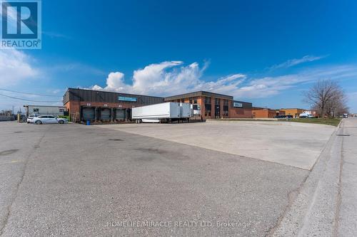 2375 Lucknow Drive, Mississauga, ON 